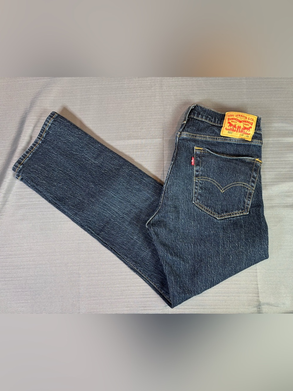 Levi’s 505 Regular Fit Straight Leg Dark Wash Blue Jeans 30